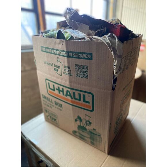 Upholstery Fabric Remnants Scraps Quilting Crafts Button Doll Furniture Making 2 - Picture 11 of 11